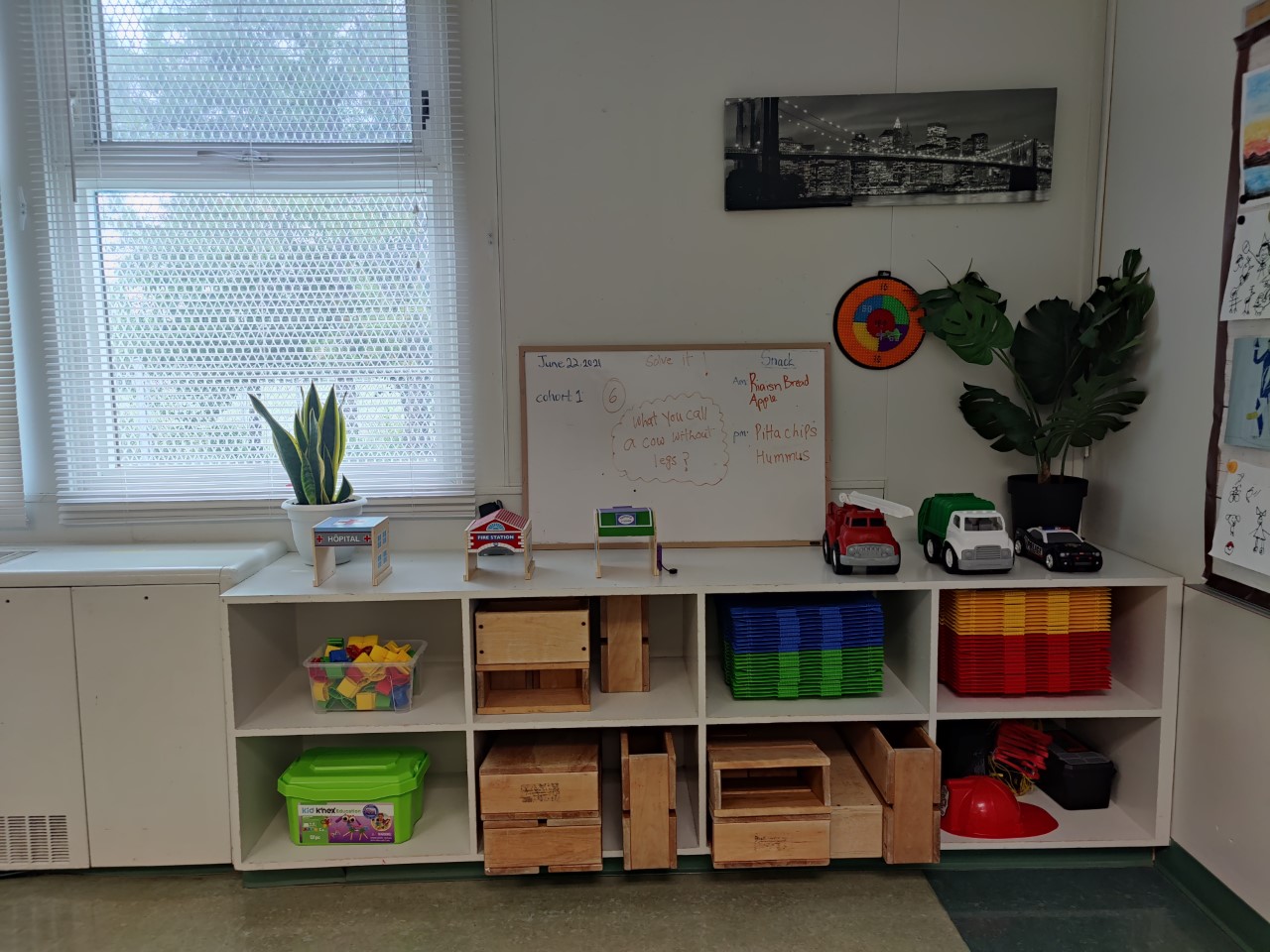 Block Area - Mount Pleasant YMCA Child Care in Southwest Edmonton
