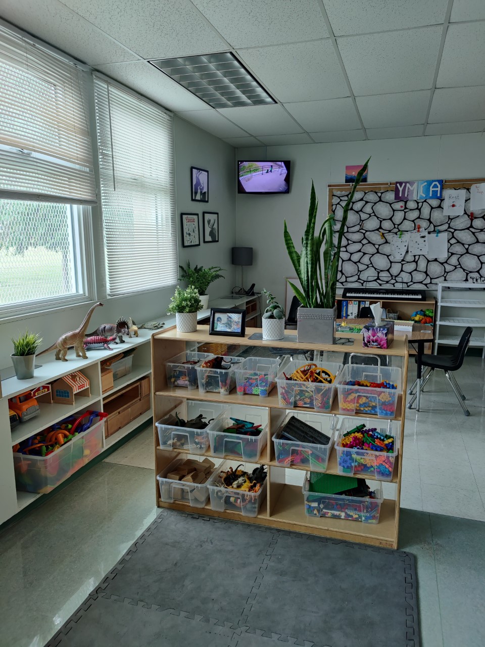 Block Area 1 - Mount Pleasant YMCA Child Care in Southwest Edmonton